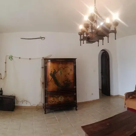 Le Repaire Des Pirates Pietrosella