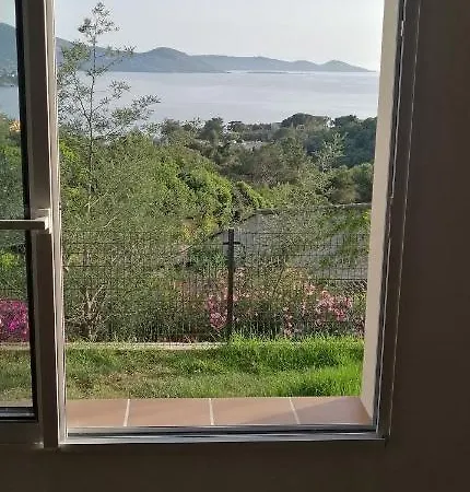 Le Repaire Des Pirates *